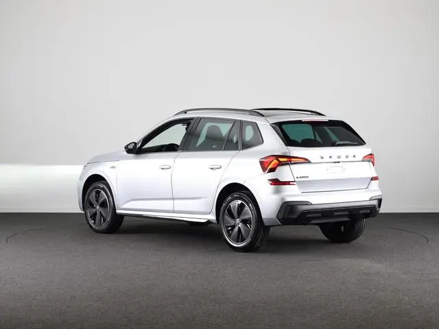 Škoda Kamiq Monte Carlo 1.0 TSI 115 pk 6 versn. Hand | Led Matrix | Winter pakket | Panoramadak | Ac...