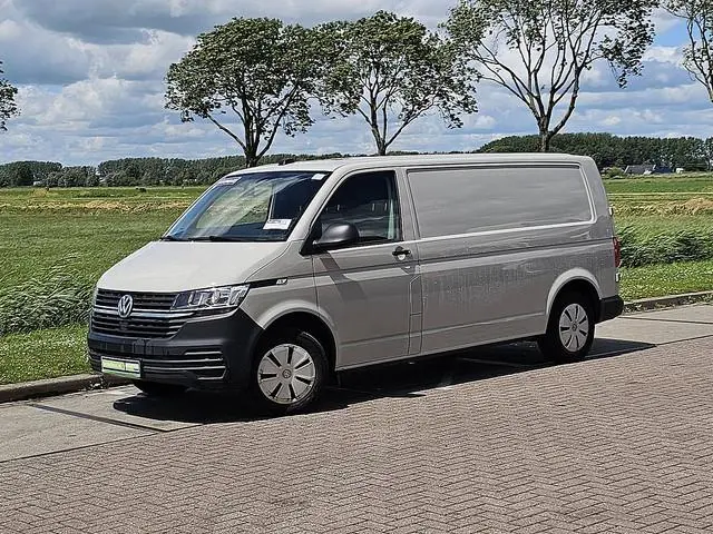 VOLKSWAGEN TRANSPORTER 2.0 TDI t6.1 l2h1 automaat!