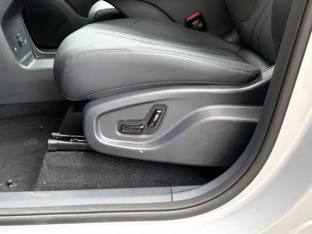 Geely Starray EM-i