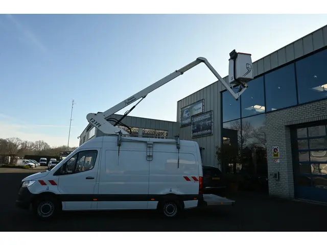 Mercedes-Benz Sprinter 316 CDI L2H2 Hoogwerker Lift, France Elevateur 121FT