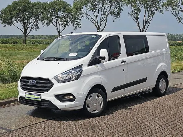 FORD TRANSIT CUSTOM 2.0 l2h1 dubbele cabine!