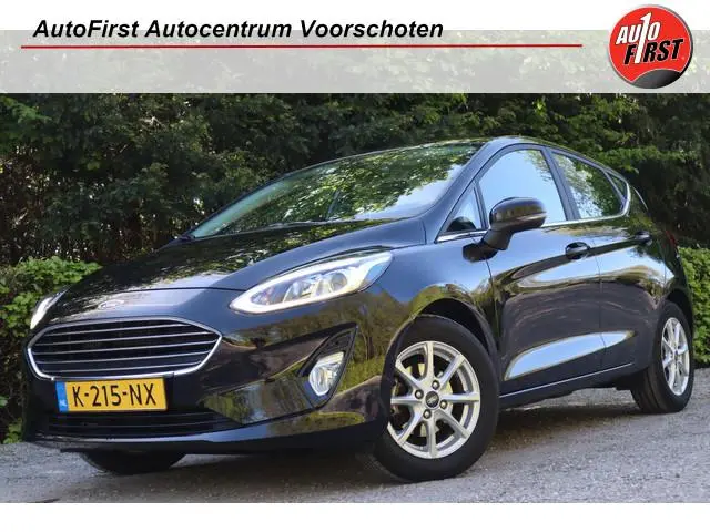 Ford Fiesta 1.0 EcoBoost Hybrid Titanium | Carplay | Parkeersensoren |
