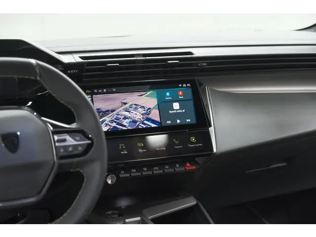 Peugeot 408 1.2 Hybrid 136 e-DCS6 GT | 360 Camera | Adaptieve Cruise Control | Elektronische Kofferk...