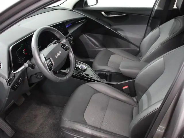 Kia Niro 1.6 GDi Hybrid DynamicLine Navigatie Apple Carplay Android Auto Camera Parkeersensoren Adap...