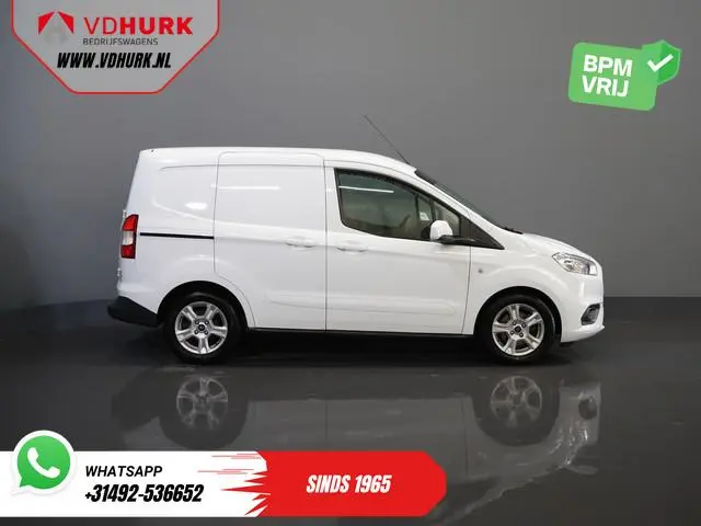 Ford Transit Courier