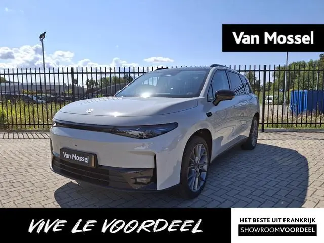 Leapmotor C10 Design 69.9 kWh | Navigatie | Climate control | Stoelverwarming | Stoelventilatie | Da...