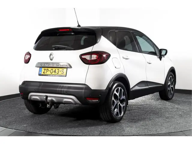 Renault Captur 1.3 TCe 150 PK Version S - Automaat | Pano | Trekhaak | Cruise | PDC | Camera | NAV+A...