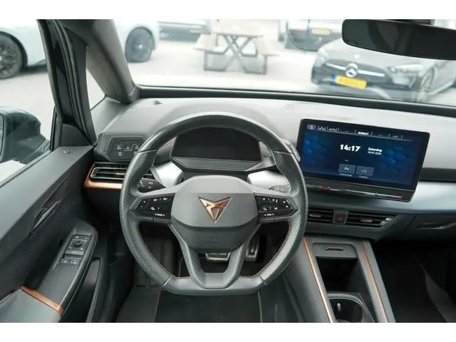 Cupra Born