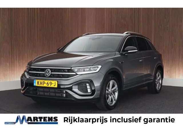 Volkswagen T-Roc 1.5 TSI 150pk DSG R-Line Trekhaak Camera Stoelverwarming Massage Virtual Cockpit Na...