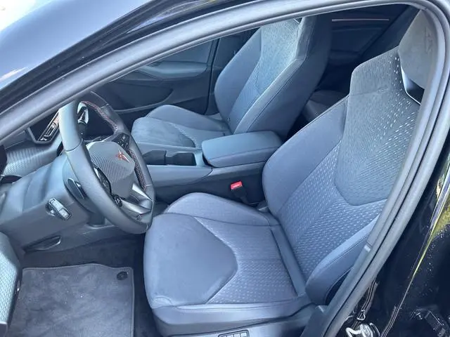 Cupra Raval