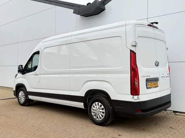 Maxus eDeliver9