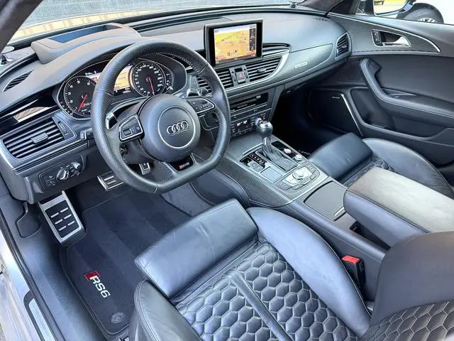 Audi RS6