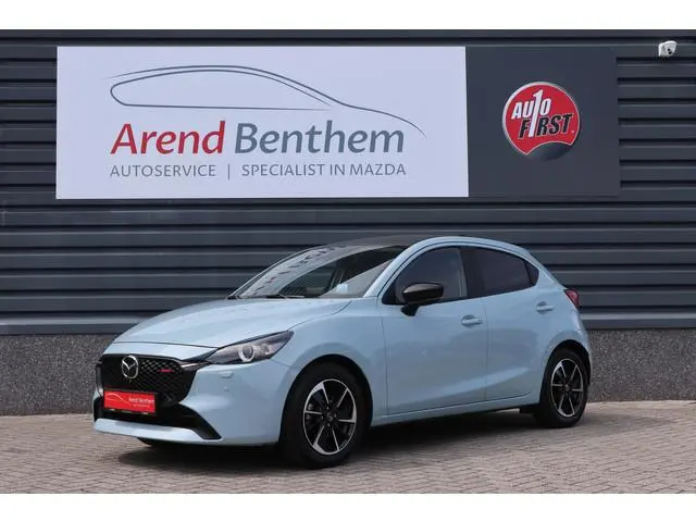 Mazda 2 1.5 e-SkyActiv-G 90 Homura Aka Camera / Clima / Navi / Cruise / Head-up
