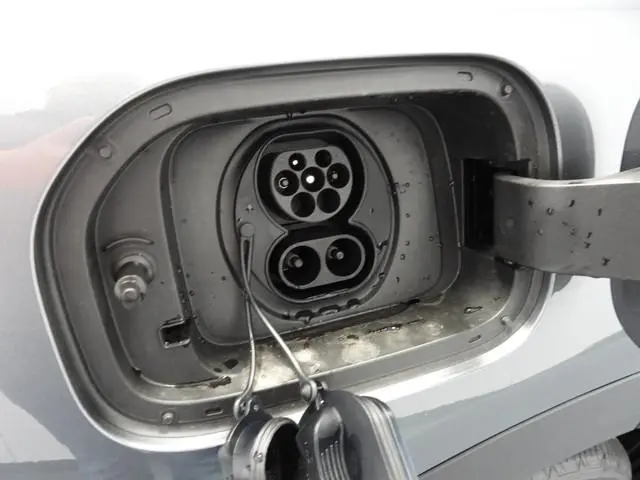 Geely Starray EM-i