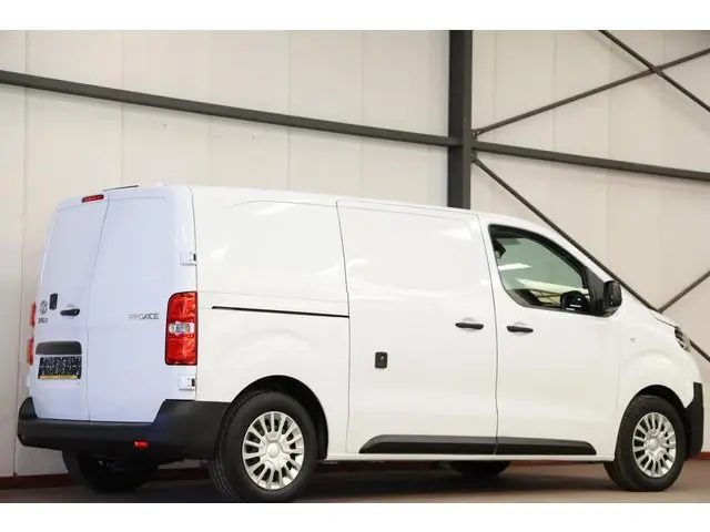 Toyota pro-ace