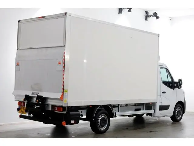 Renault Master T35 2.3 dCi 145pk Bakwagen met laadklep 11-2023