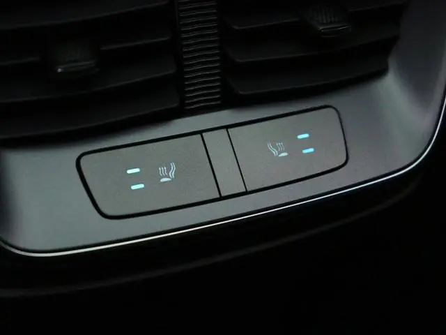 BYD SEALION