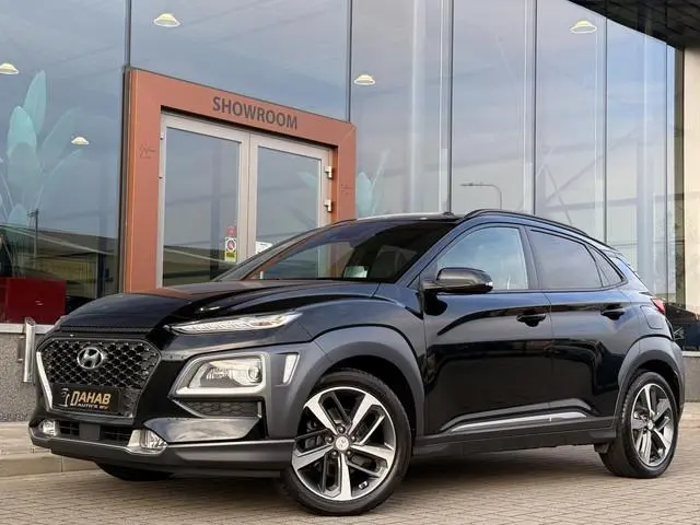 Hyundai Kona 1.6 T-GDI Premium | Krell Audio | Schuifkantel / Dak | Head-Up | Apple Carplay | Achter...
