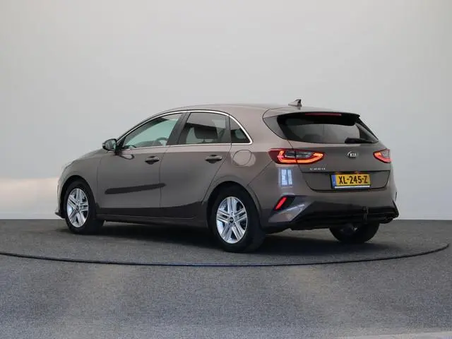 Kia Ceed 1.0 T-GDi DynamicPlusLine | Trekhaak | autohold functie | stuur - en stoelverwarming | came...