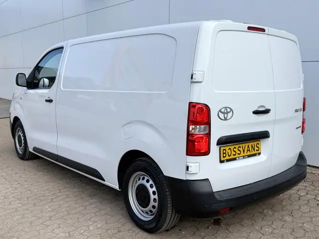 Toyota pro-ace