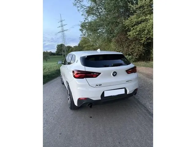 BMW X2 xDrive25e High Executive M Sport Pano HUD Leder Navi Plus 19 Inch Stuurverwarming Driving Ass...