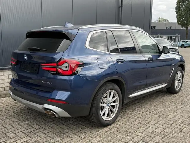 BMW X3 xDrive30e High Executive 18"/Leder + memory/Dodehoek/HiFi/Keyless/360 camera/Stoelverwarming/...