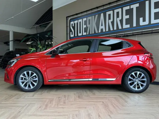 Renault Clio 1.6 E-Tech Hybrid 140 Intens, Navi | PDC V+A | 360 camera |16 inch velgen | carplay |cr...