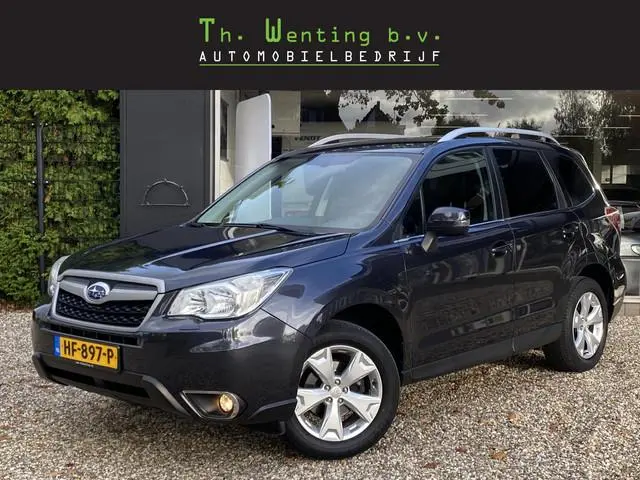 Subaru Forester 2.0 Luxury | Stoelverwarming | Lederen Bekleding | Cruise Control | Navigatie | Acht...