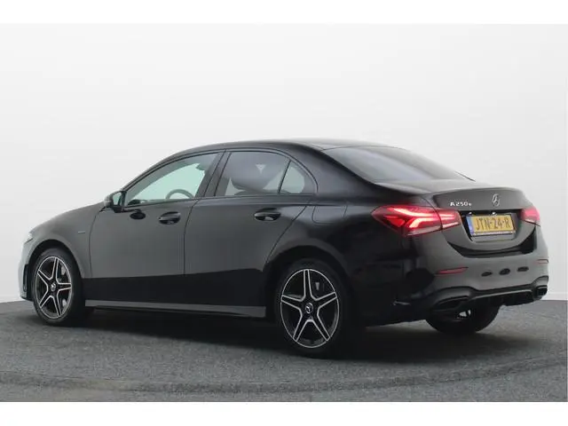 Mercedes-Benz A-klasse 250 e Business Solution AMG Limited SOH 100%, Sfeerverlichting, Apple Carplay...