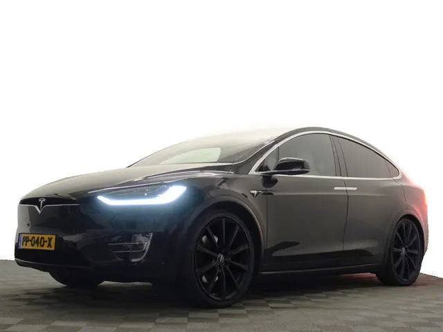 Tesla Model X 90D Base SOH 91%, Luchtvering, Full Memory, 21inch Vossen, Autopilot