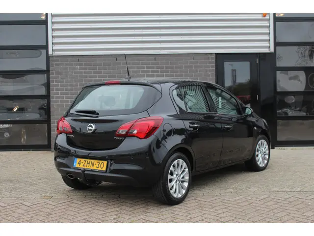 Opel Corsa 1.0 Turbo Cosmo / Carplay / Camera / N.A.P.