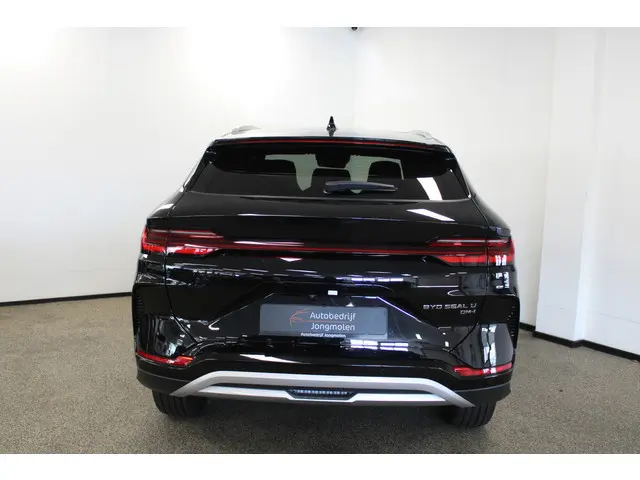 BYD SEAL U