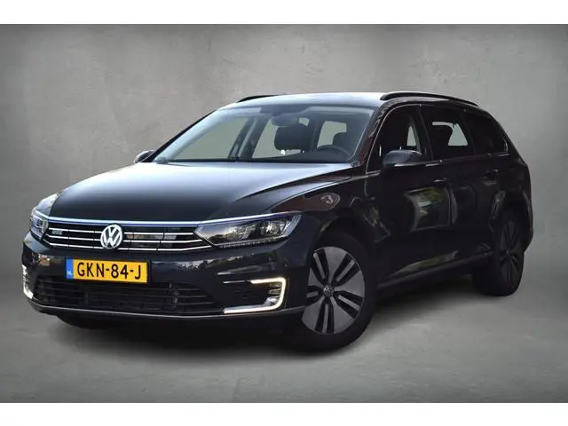 Volkswagen Passat Variant 1.4 TSI GTE | Trekhaak | Apple Carplay | Cruise | Stoelverwarming