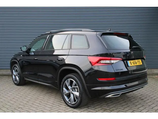 ŠKODA Kodiaq 1.5 TSI Sportline Panoramadak Leer/Alcantara Elektr.-Trekhaak Camera