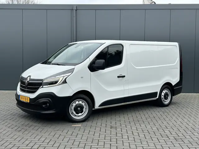 Renault Trafic 1.6 dCi / L1H1 / 1e EIGENAAR / ACHTERKLEP / INRICHTING / AIRCO / CRUISE / BLUETOOTH /...