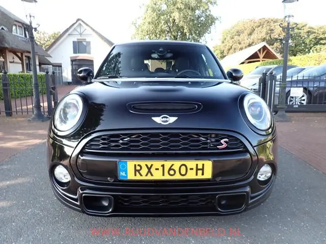 MINI 5-Deurs 2.0 Cooper S Chili JCW-INTERIEUR / HEAD-UP / H&K