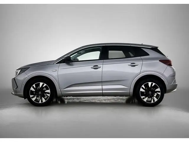 Opel Grandland 1.2 Turbo Business Edition | Navigatie | Parkeersensoren | Climate control | 18" Lich...