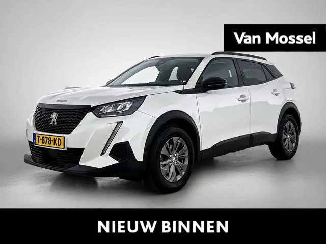 Peugeot 2008 1.2 PureTech Allure | Navigatie | Camera | Lichtmetalen velgen | Climate control