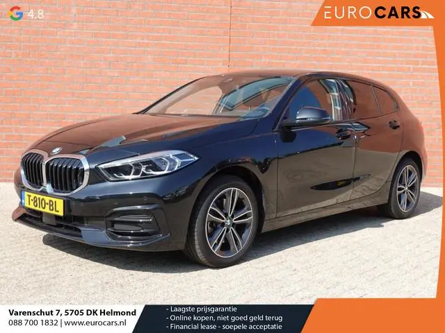 BMW 1-serie 118i Introduction Edition Automaat DEMO Navigatie  Virtual Cockpit  Parkeersensoren  Led...