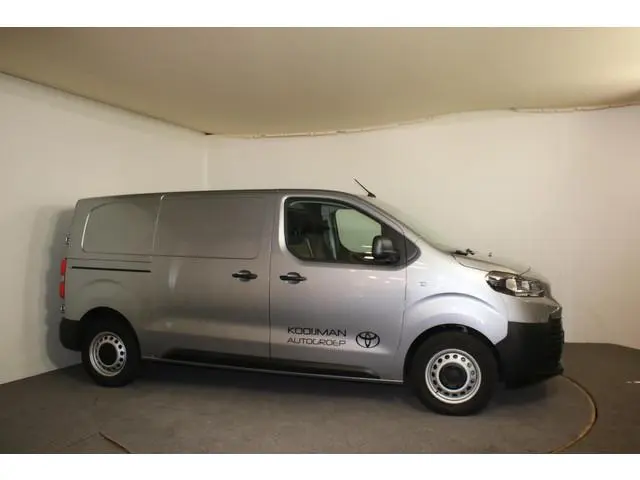 Toyota pro-ace