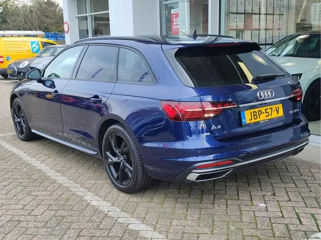 Audi A4 Avant 35 TFSI MILD HYBRID ADVANCED EDITION AUT. Panoramadak | Leder | Carplay/Android