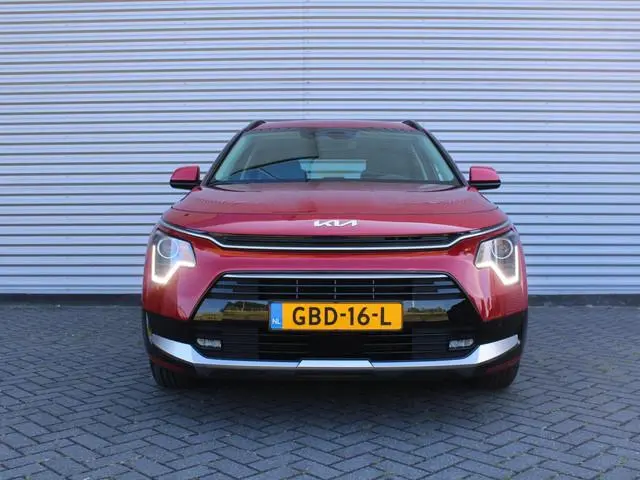 Kia Niro 1.6 GDi Hybrid DynamicLine | Camera | Cruise adapt. | Clima | 16" LM | Navi | Keyless |