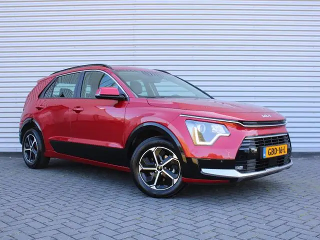 Kia Niro 1.6 GDi Hybrid DynamicLine | Camera | Cruise adapt. | Clima | 16" LM | Navi | Keyless |