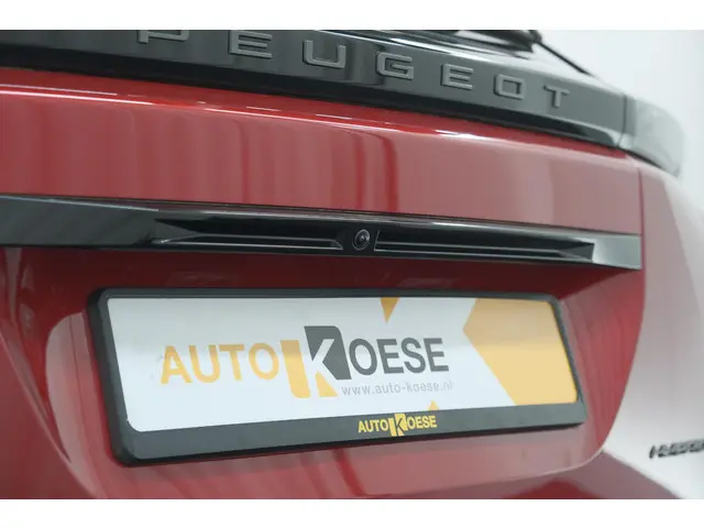 Peugeot 2008 Hybrid 145 e-DCS6 Allure | 360 Camera | Adaptieve Cruise Control | Navigatie | Dodehoek...