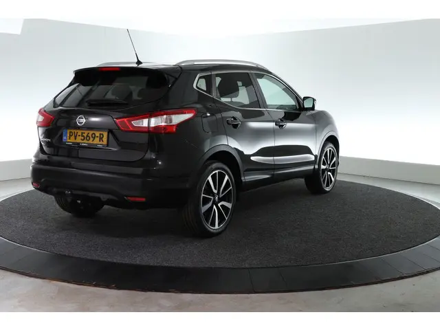 Nissan Qashqai 1.2 Tekna | TREKHAAK | PANO-DAK | 360 GRADEN |