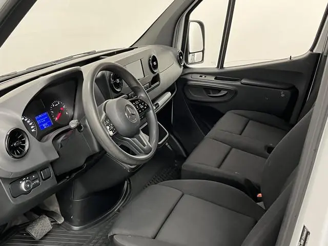 Mercedes-Benz Sprinter 215 1.9 CDI L2H2 FWD Automaat Airco Cruise Control Navigatie Apple Carplay/An...