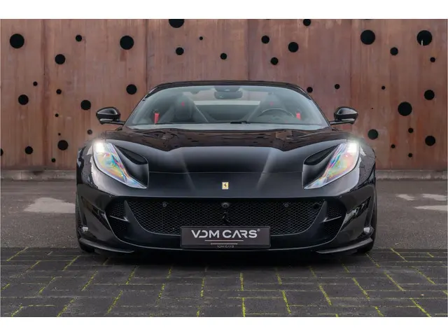 Ferrari 812 GTS