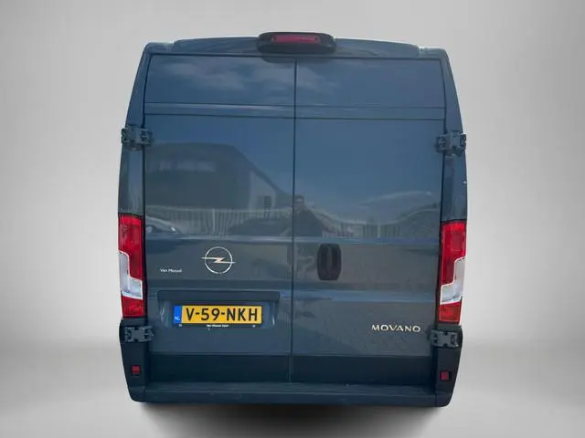 Opel Movano