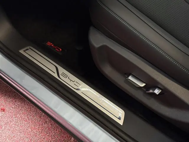 BYD SEAL U