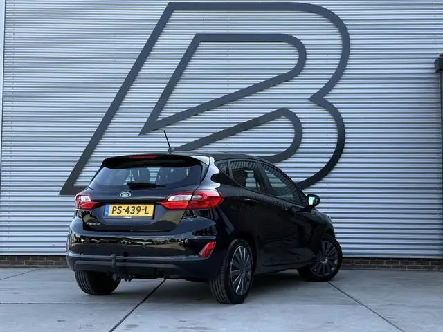 Ford Fiesta 1.1 Trend 2e Eigenaar|Navi|Clima|Carplya|Cruise|PDC|Trekhaak|N.A.P|APK tot 04-2027